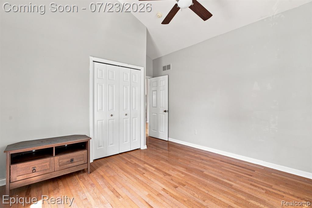 43144 Emerson Way Property Photo 27