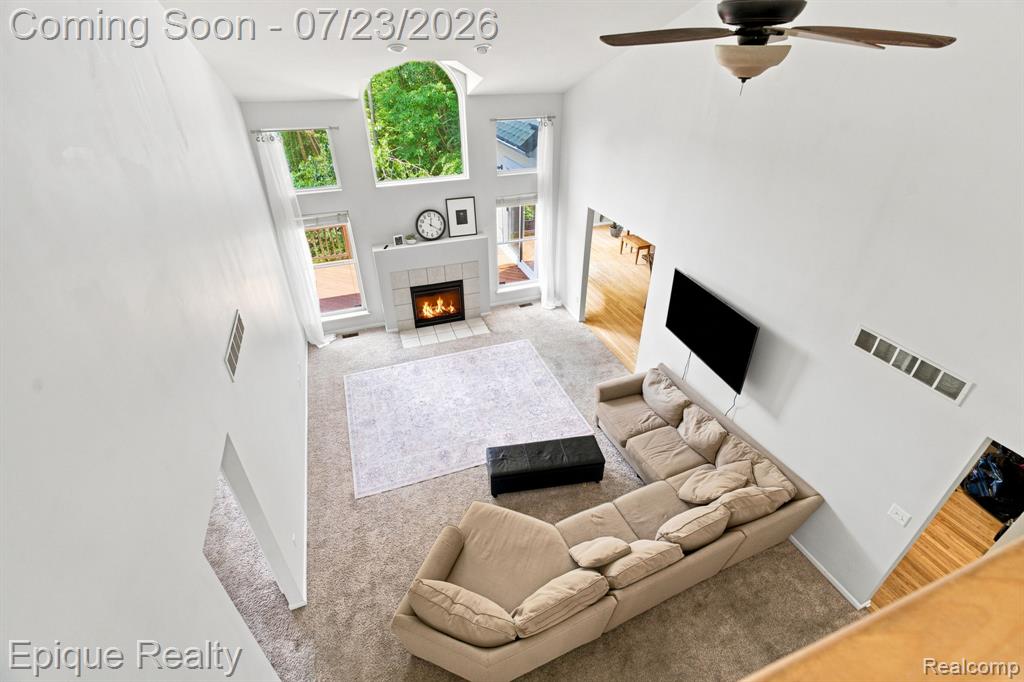 43144 Emerson Way Property Photo 35