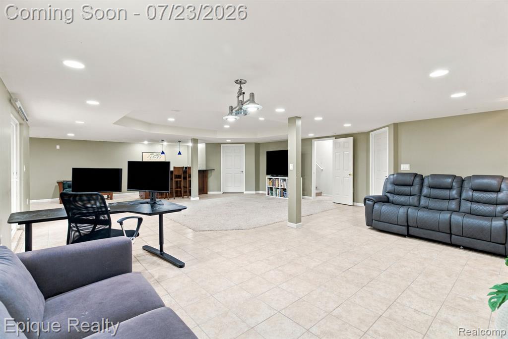 43144 Emerson Way Property Photo 46