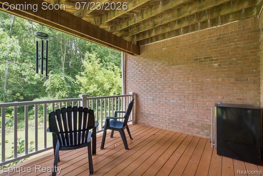 43144 Emerson Way Property Photo 53