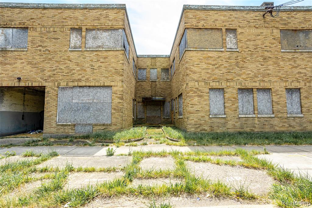 440 Michigan Avenue Property Photo 6