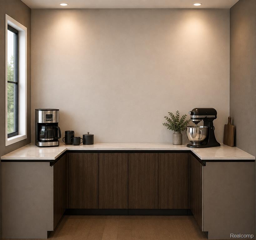 1500 Villa Road Property Photo 3