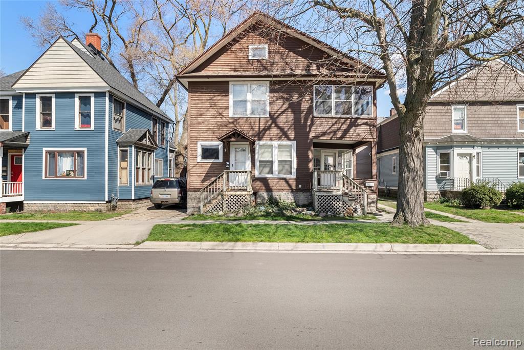 1024 8th Street Property Photo 1