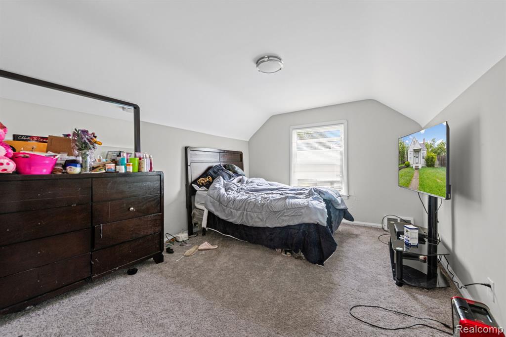 15650 Lappin Street Property Photo 12