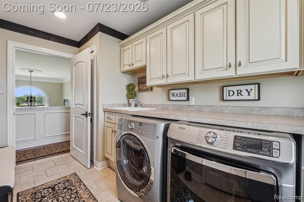 5460 Cochrane Road Property Photo 18
