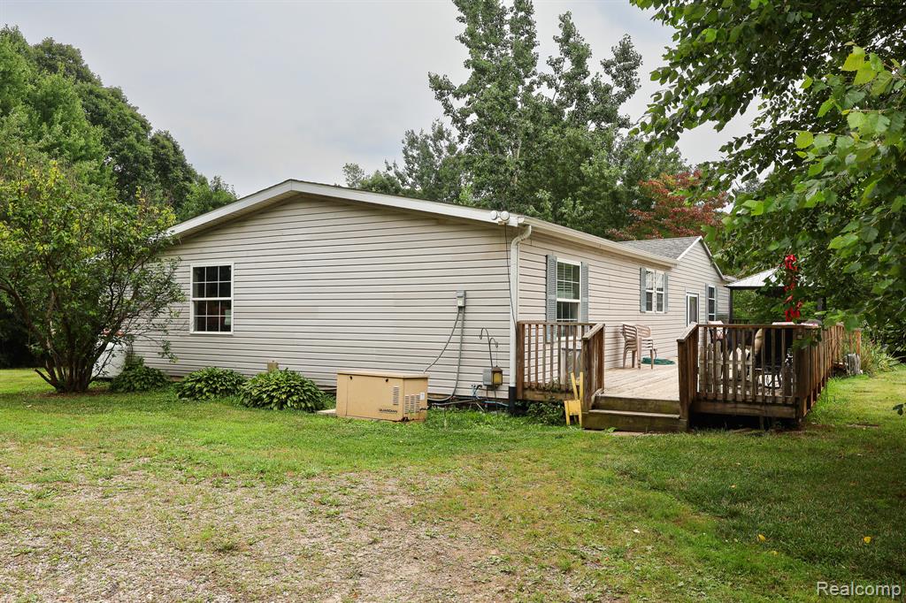 9386 Henderson Road Property Photo 27