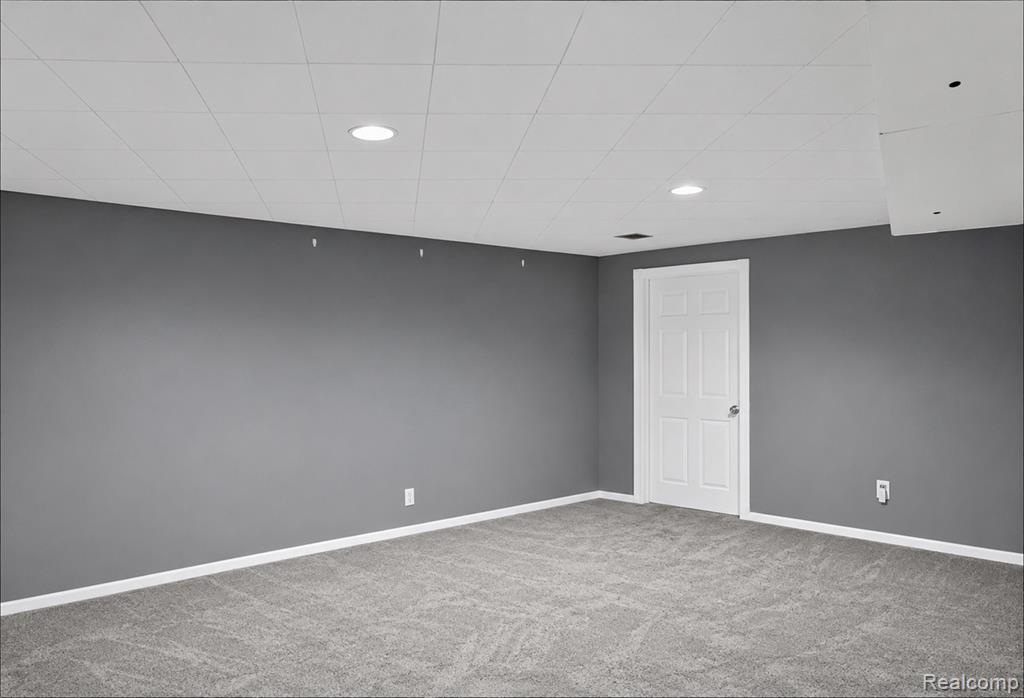 5082 Whispering Glen Trail Property Photo 31