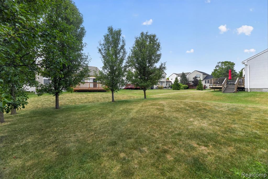 5082 Whispering Glen Trail Property Photo 38