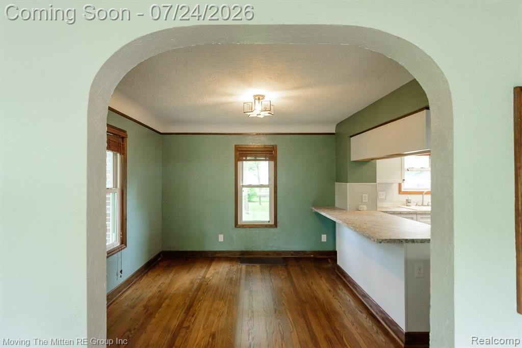 2037 Vivian Road Property Photo 5