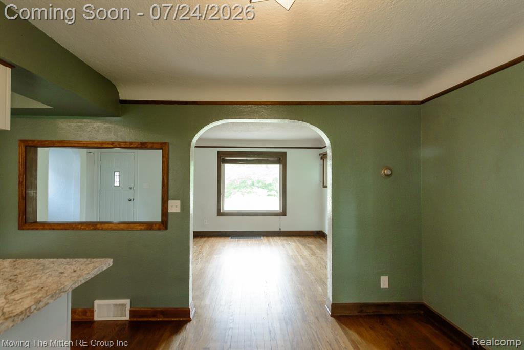 2037 Vivian Road Property Photo 14