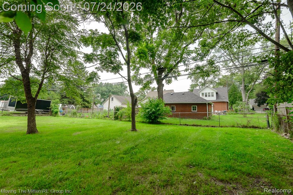 2037 Vivian Road Property Photo 30