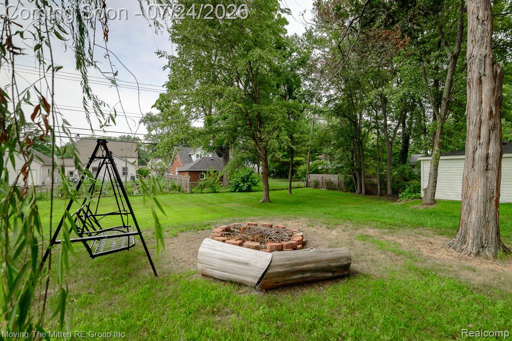 2037 Vivian Road Property Photo 31