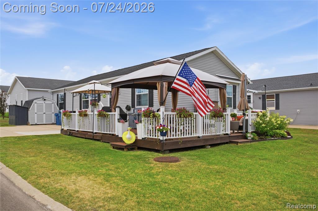 16206 Lancaster Way Property Photo 2