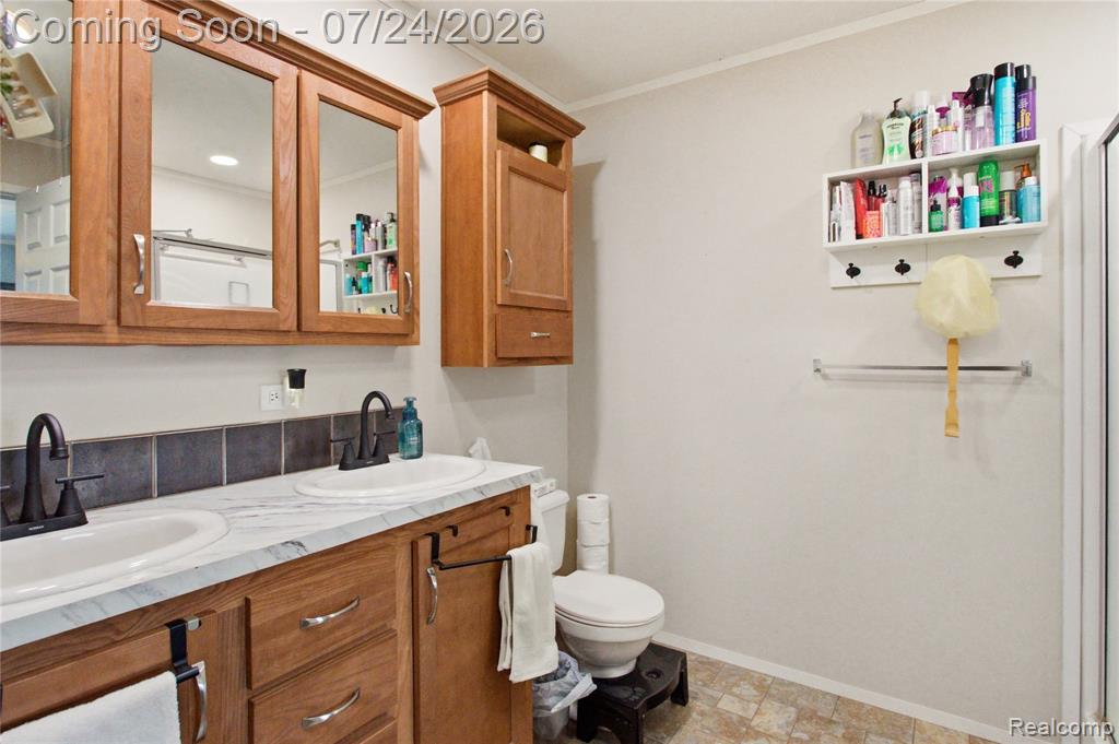 16206 Lancaster Way Property Photo 30