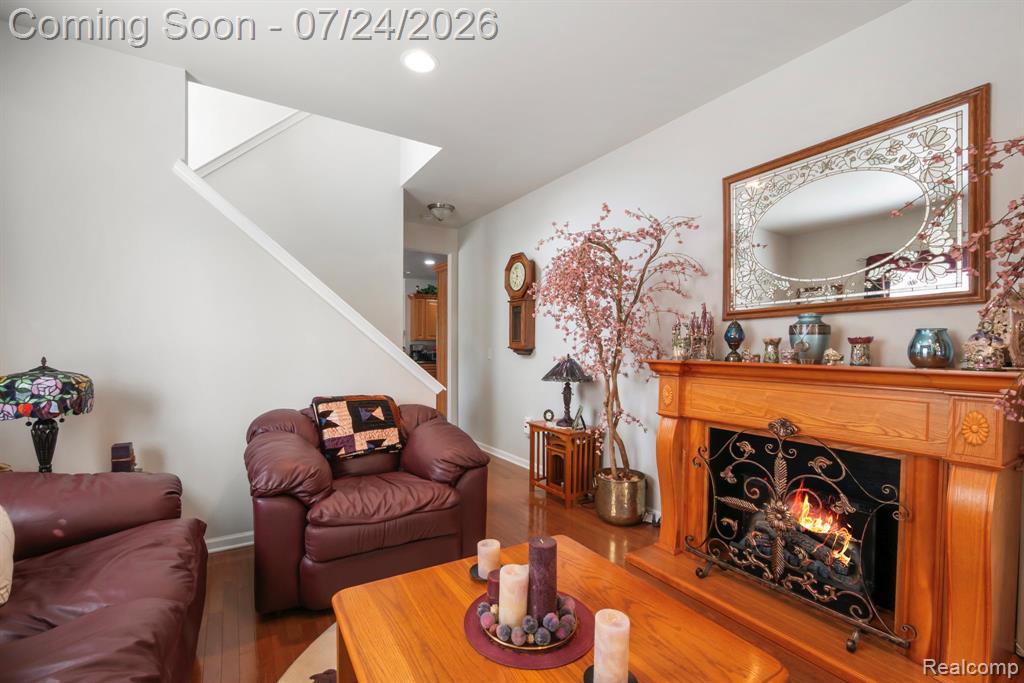 7180 Chandler Drive Property Photo 6