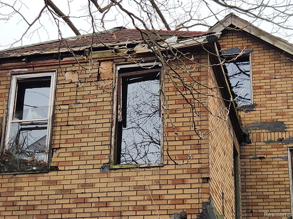 1528 Gray Street Property Photo 5