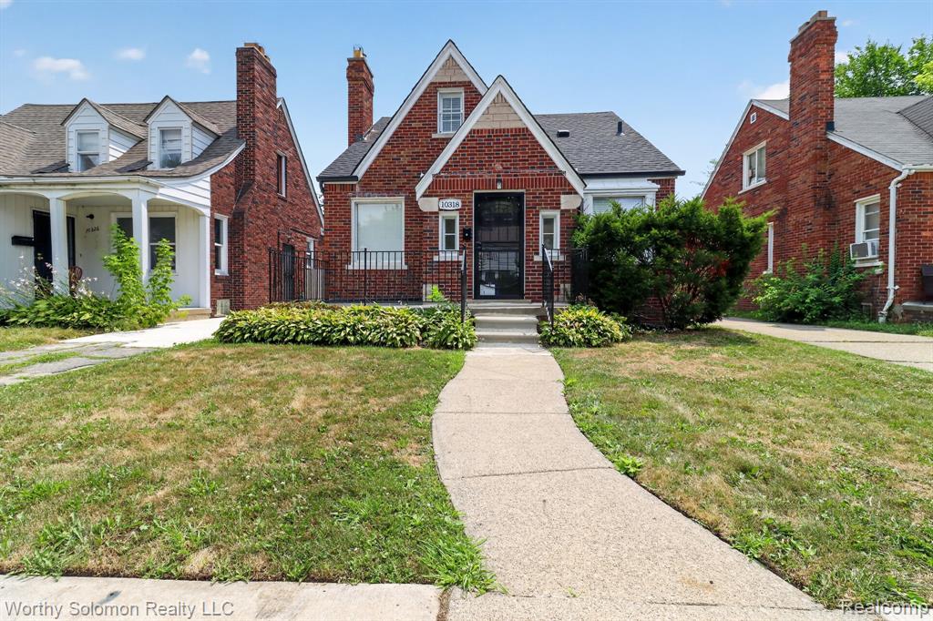 10318 Beaconsfield Street Property Photo 1