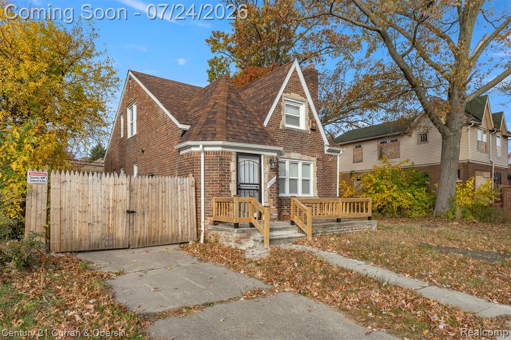 16509 Woodingham Drive Property Photo 1