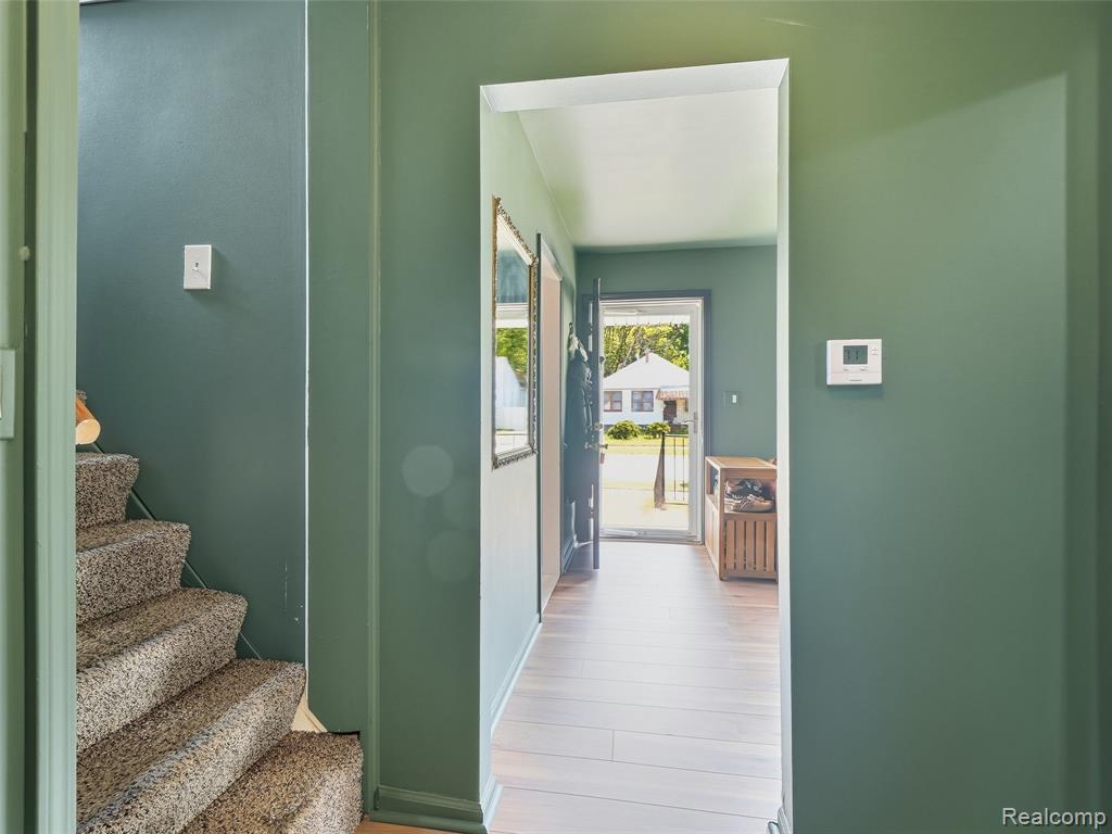 27715 Park Court Property Photo 14