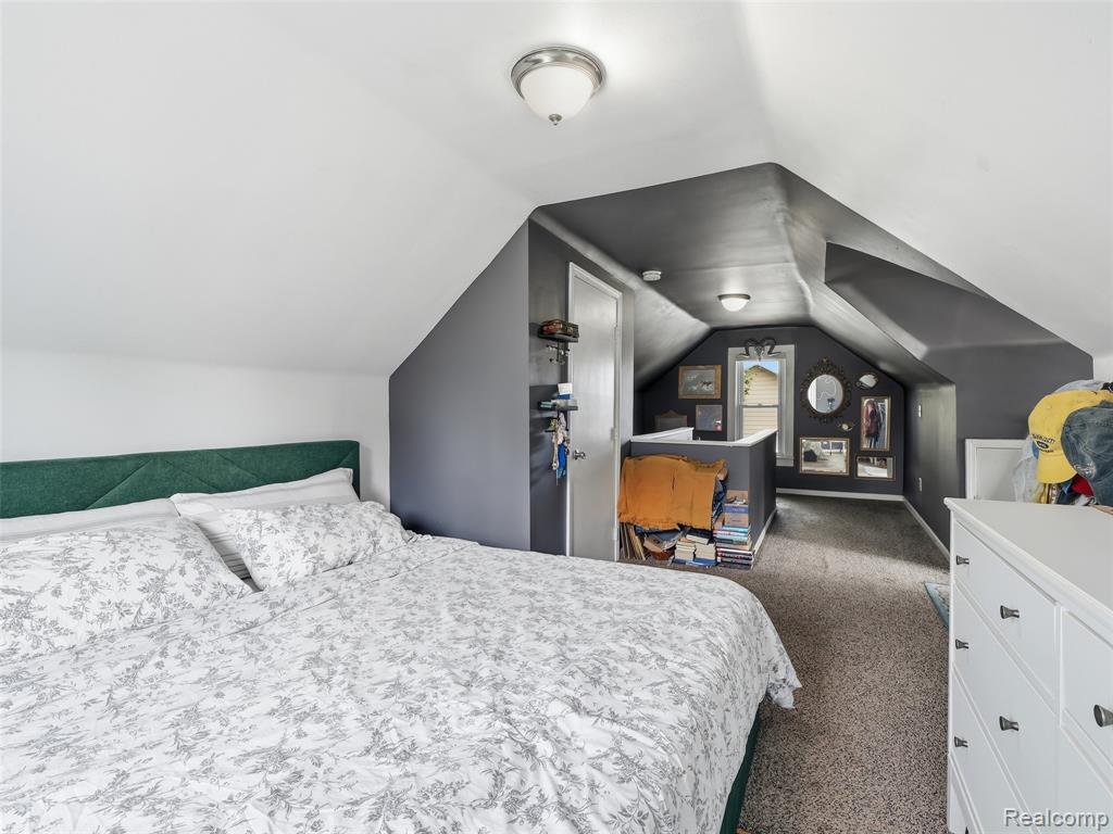 27715 Park Court Property Photo 17