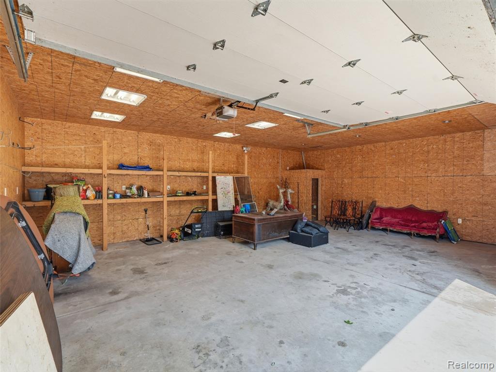 27715 Park Court Property Photo 23