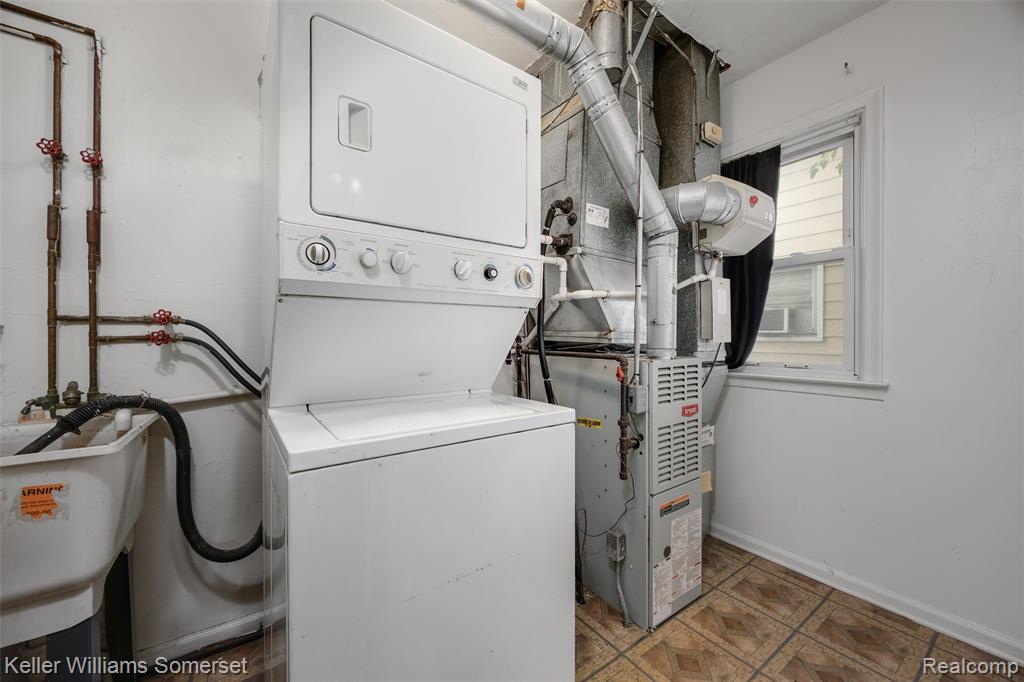 11118 Jewett Avenue Property Photo 16