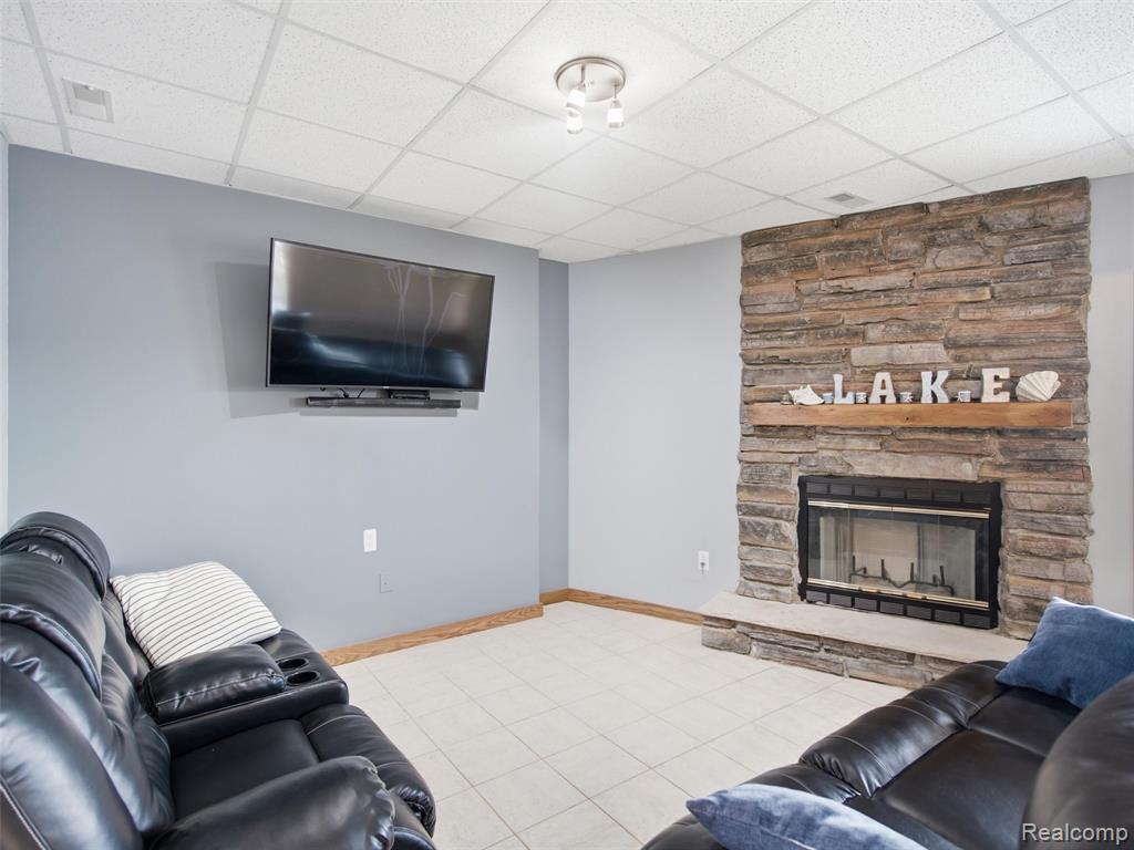 14292 Westman Drive Property Photo 16