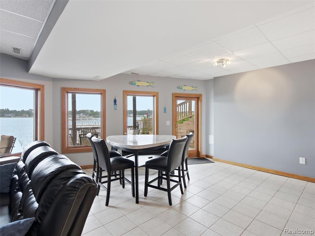 14292 Westman Drive Property Photo 18