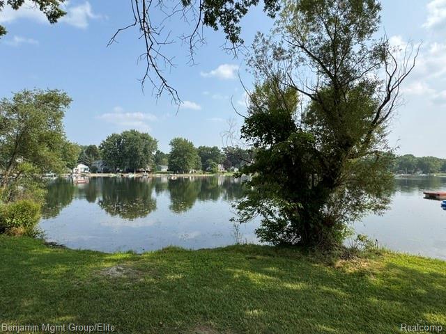 6764 Grand Beach Drive Property Photo 10