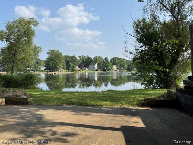 6764 Grand Beach Drive Property Photo 12