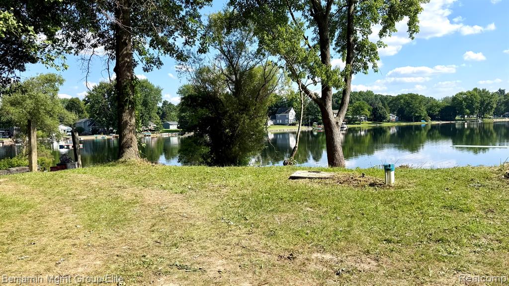 6764 Grand Beach Drive Property Photo 13