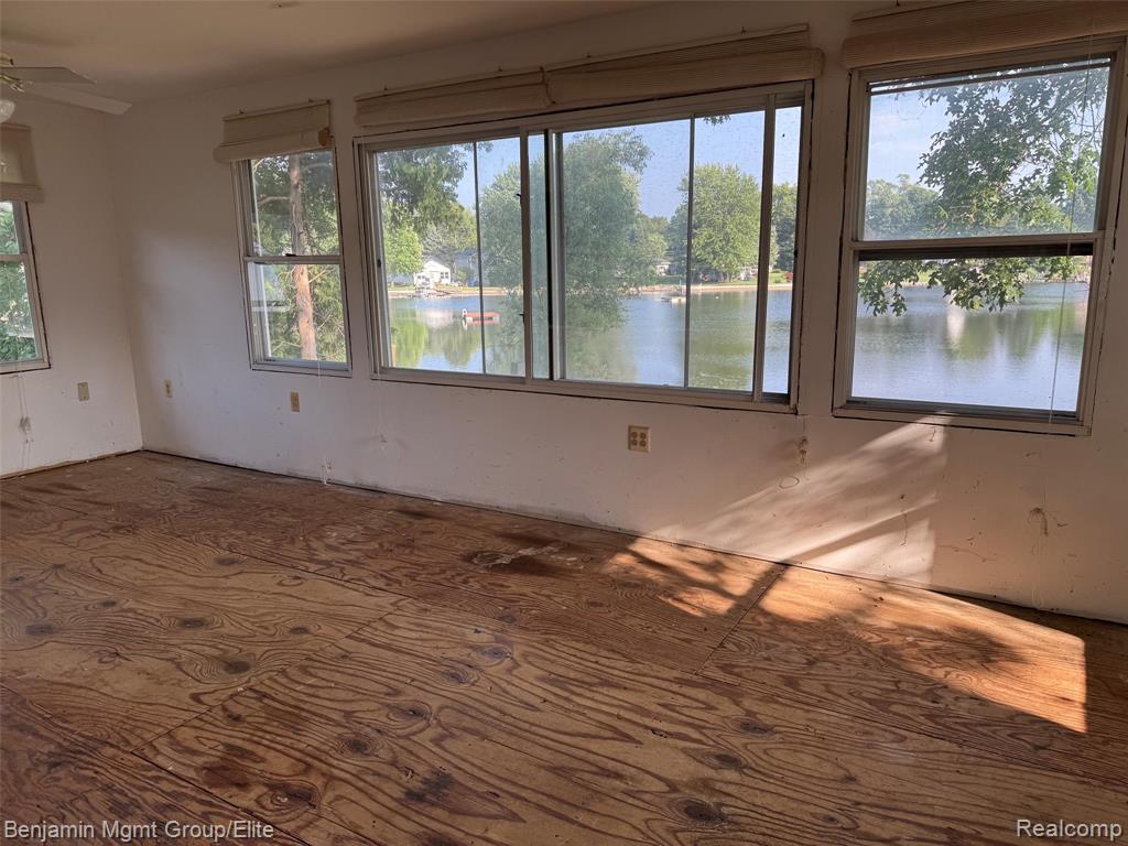 6764 Grand Beach Drive Property Photo 14