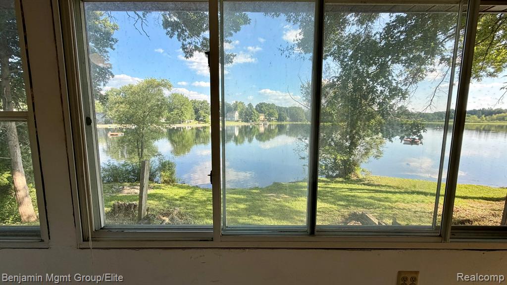 6764 Grand Beach Drive Property Photo 15