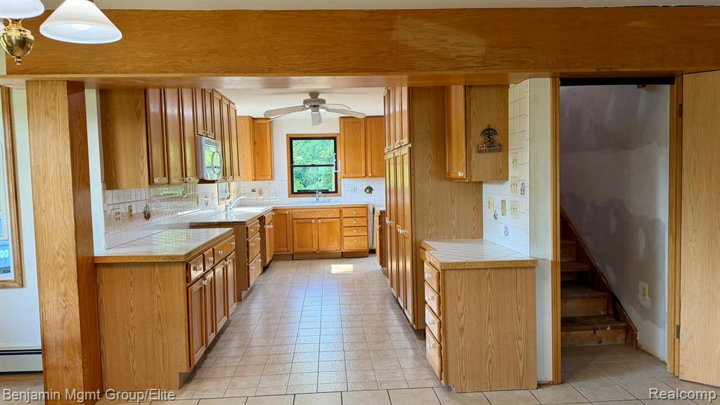 6764 Grand Beach Drive Property Photo 17