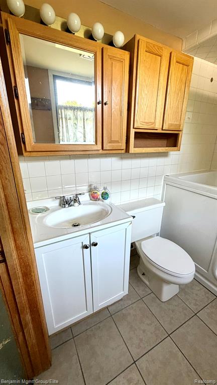 6764 Grand Beach Drive Property Photo 21