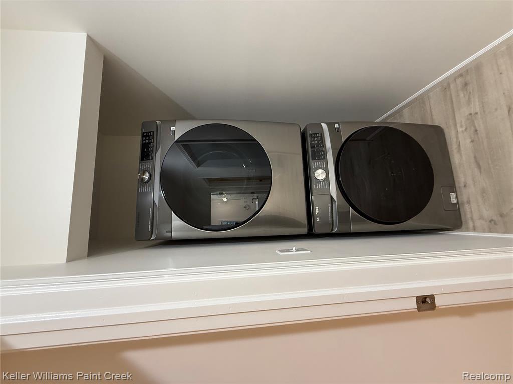 410 E Twelve Mile Road Property Photo 18