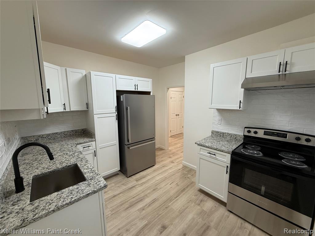 410 E Twelve Mile Road Property Photo 19