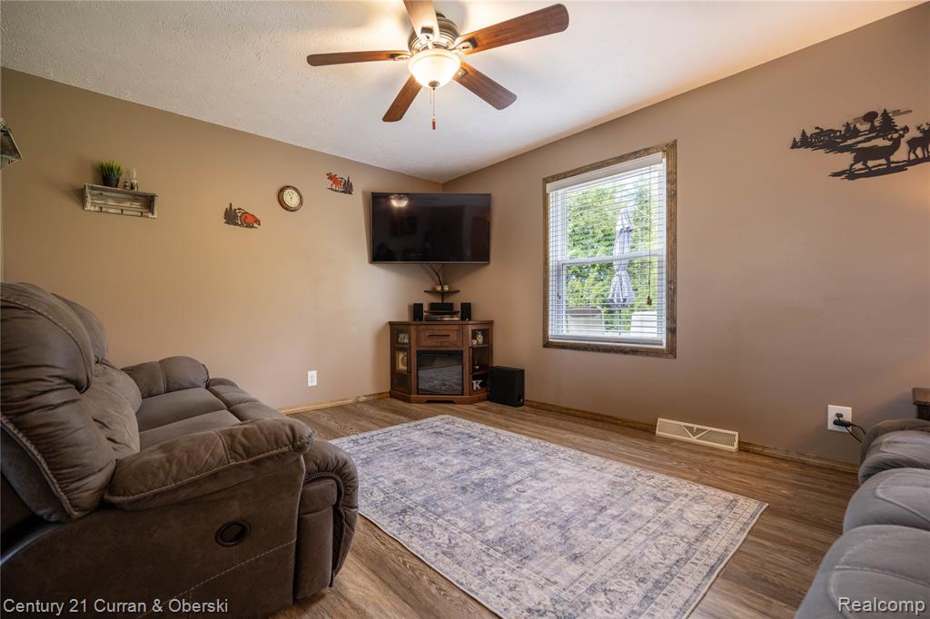 15262 Us 23 Property Photo 11