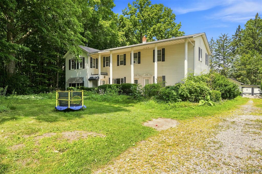 6681 6 Mile Road Property Photo 1