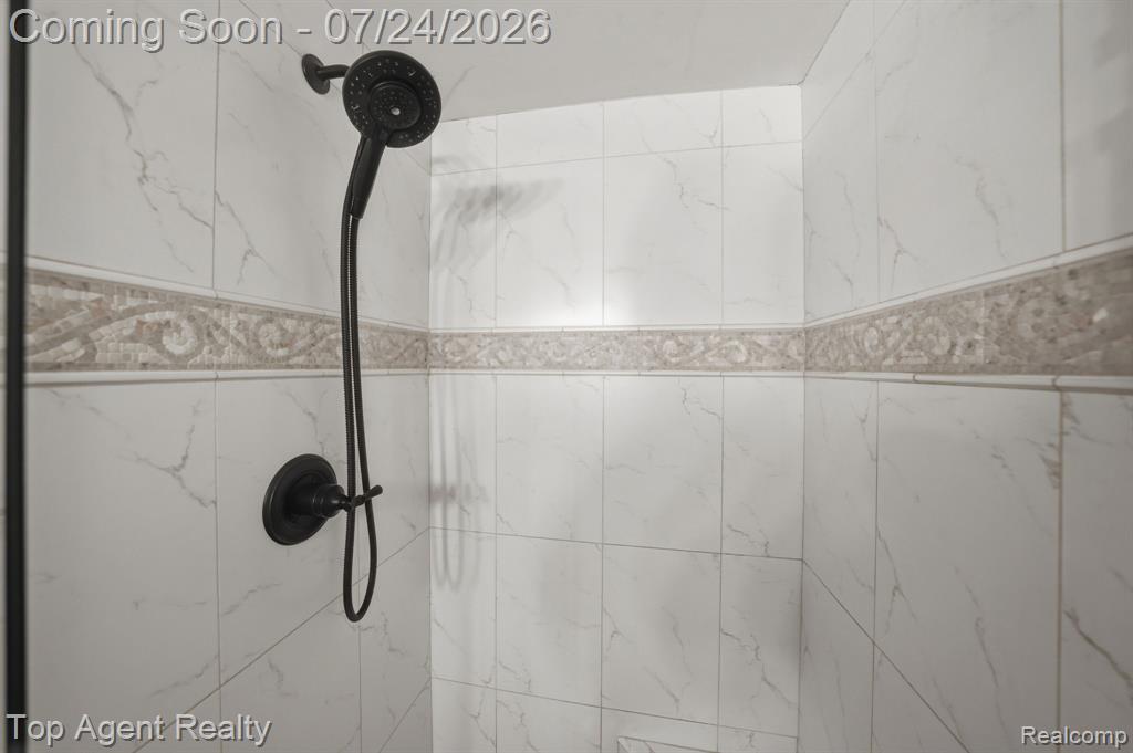 43835 Coachmaker Drive Property Photo 19