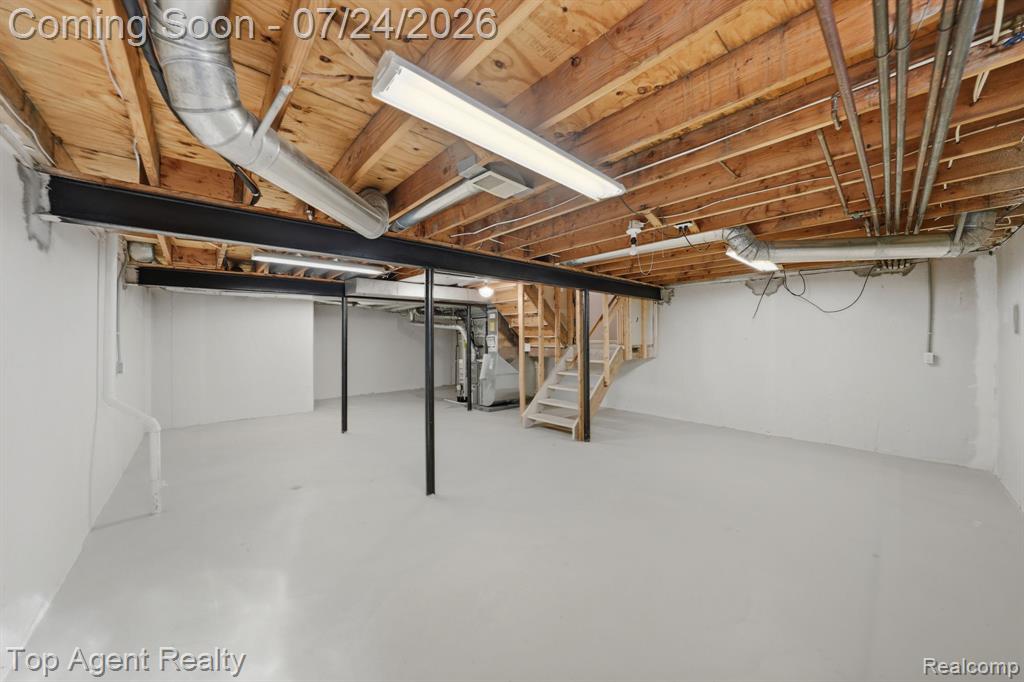 43835 Coachmaker Drive Property Photo 21