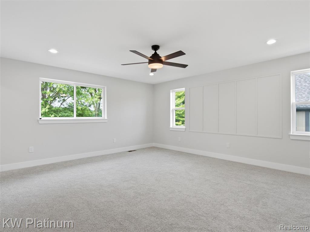 3416 Round Tree Drive Property Photo 37
