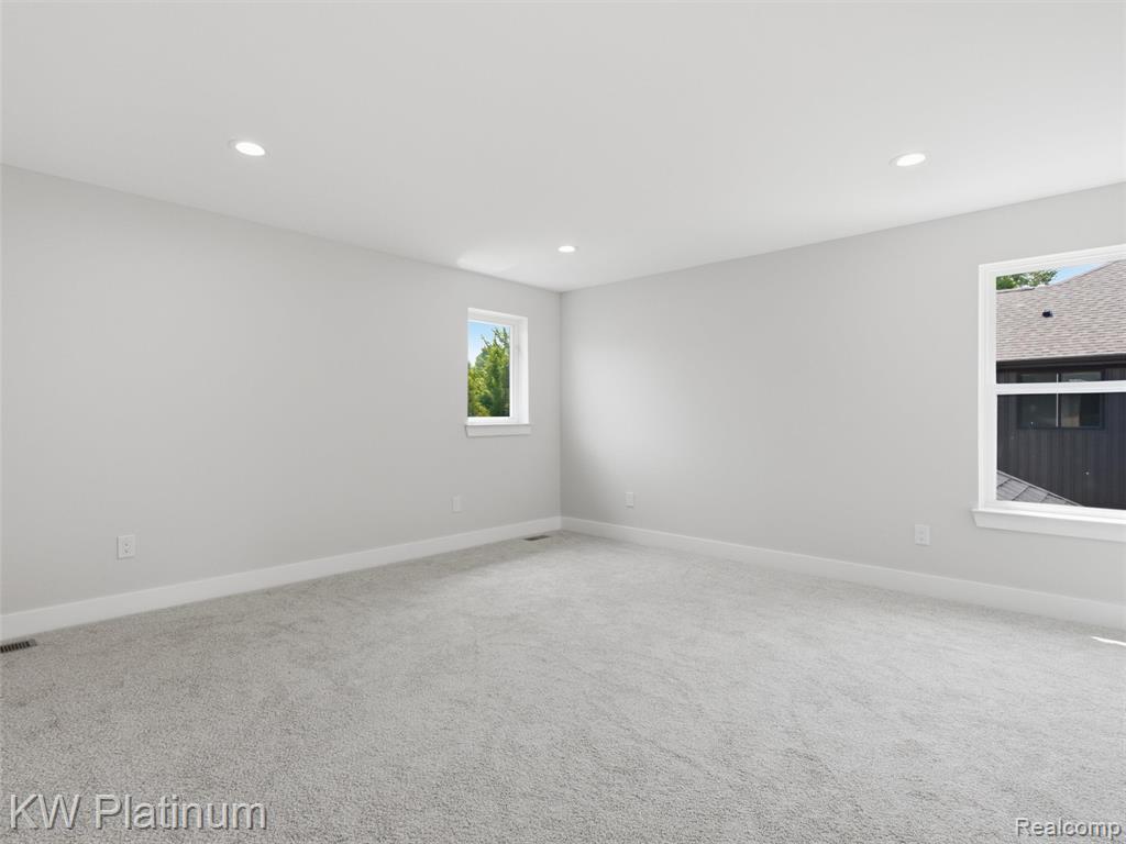 3416 Round Tree Drive Property Photo 38