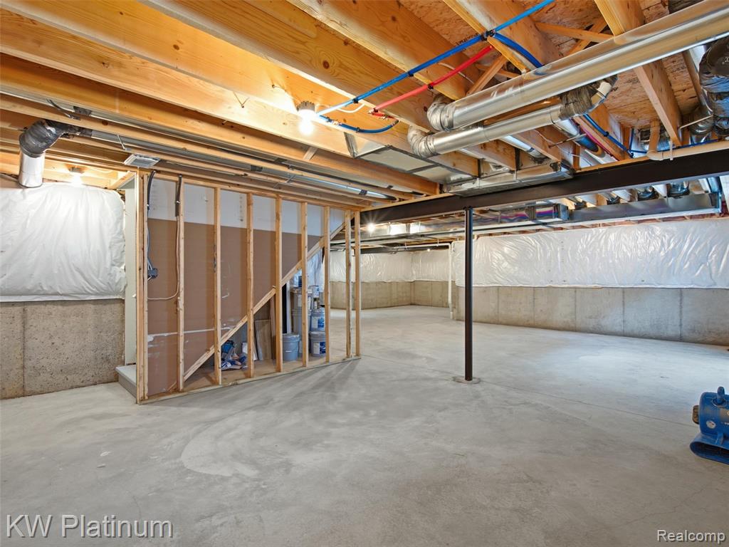 3416 Round Tree Drive Property Photo 43