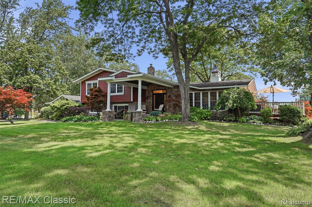 3500 Raftwood Drive Property Photo 6