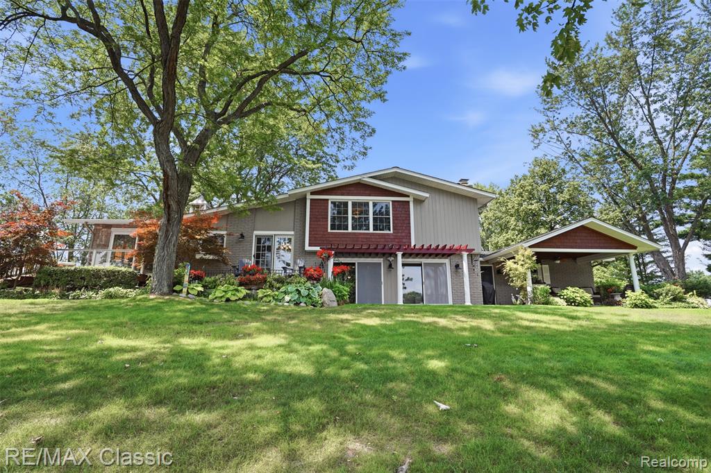 3500 Raftwood Drive Property Photo 7