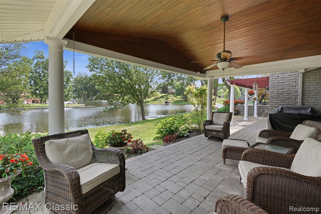 3500 Raftwood Drive Property Photo 12