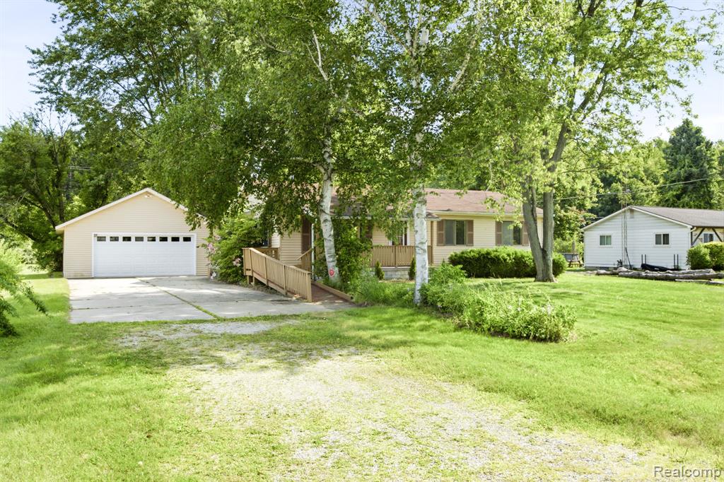 4181 Maes Drive