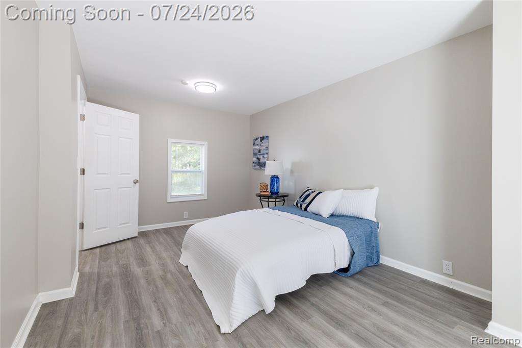 9838 Grosse Ile Parkway Property Photo 16