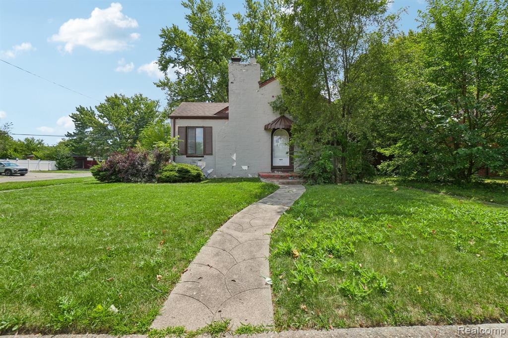 15906 Collingham Drive Property Photo 1